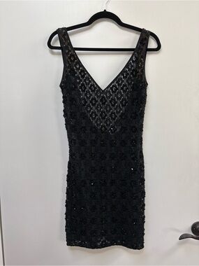Ritmo di Perla Black Sequin V-Neck Mini Dress